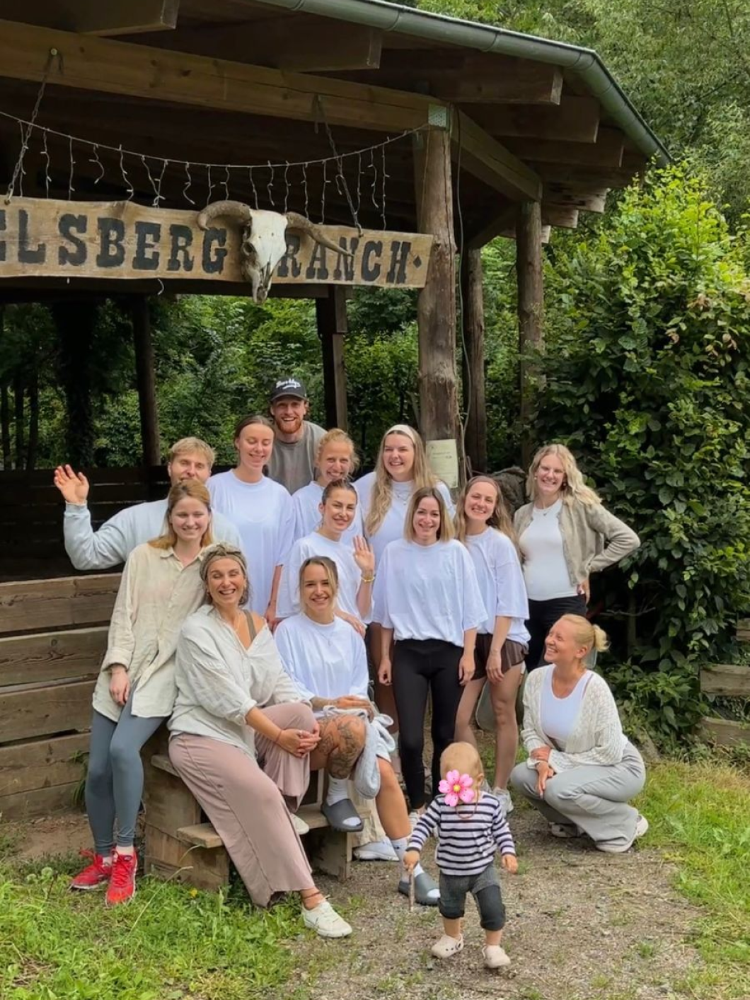 Group photo at Hillsberg Ranch entrance