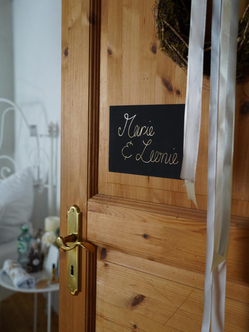 Wooden door with Marie & Leonie sign